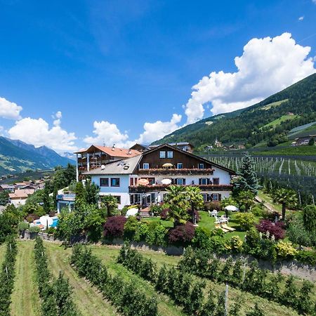 Pension Zum Burggraefler Schenna Exteriér fotografie