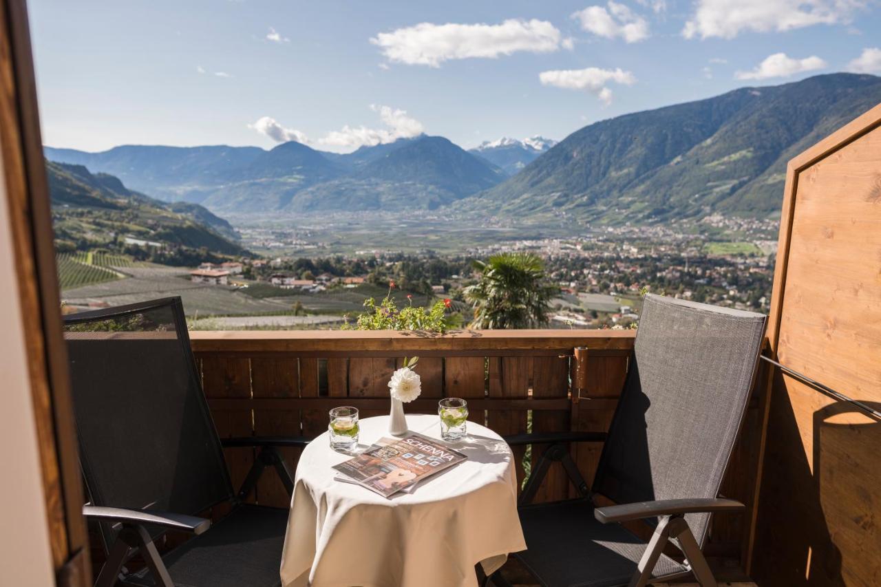 Pension Zum Burggraefler Schenna Exteriér fotografie